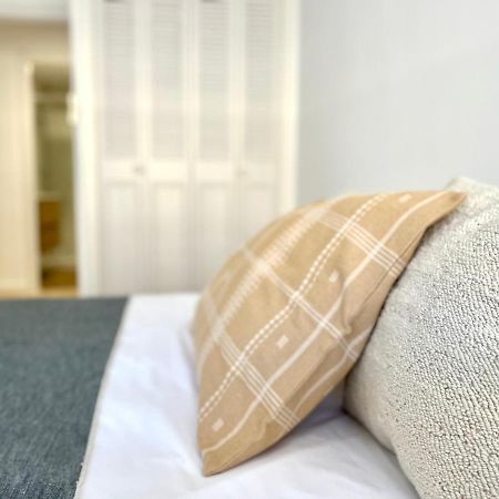 Apartamento Housing Leon Ana Mogas Con Garaje Exterior foto