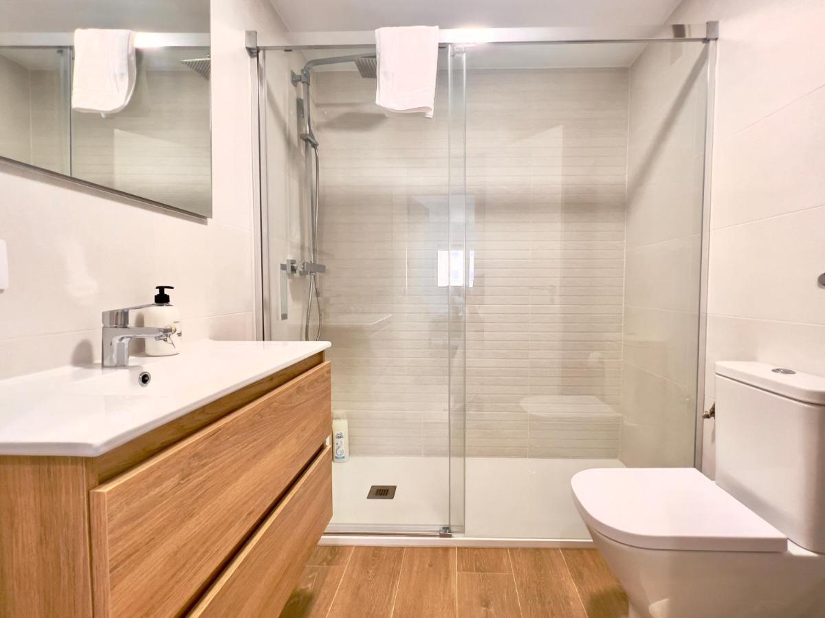Apartamento Housing Leon Ana Mogas Con Garaje Exterior foto