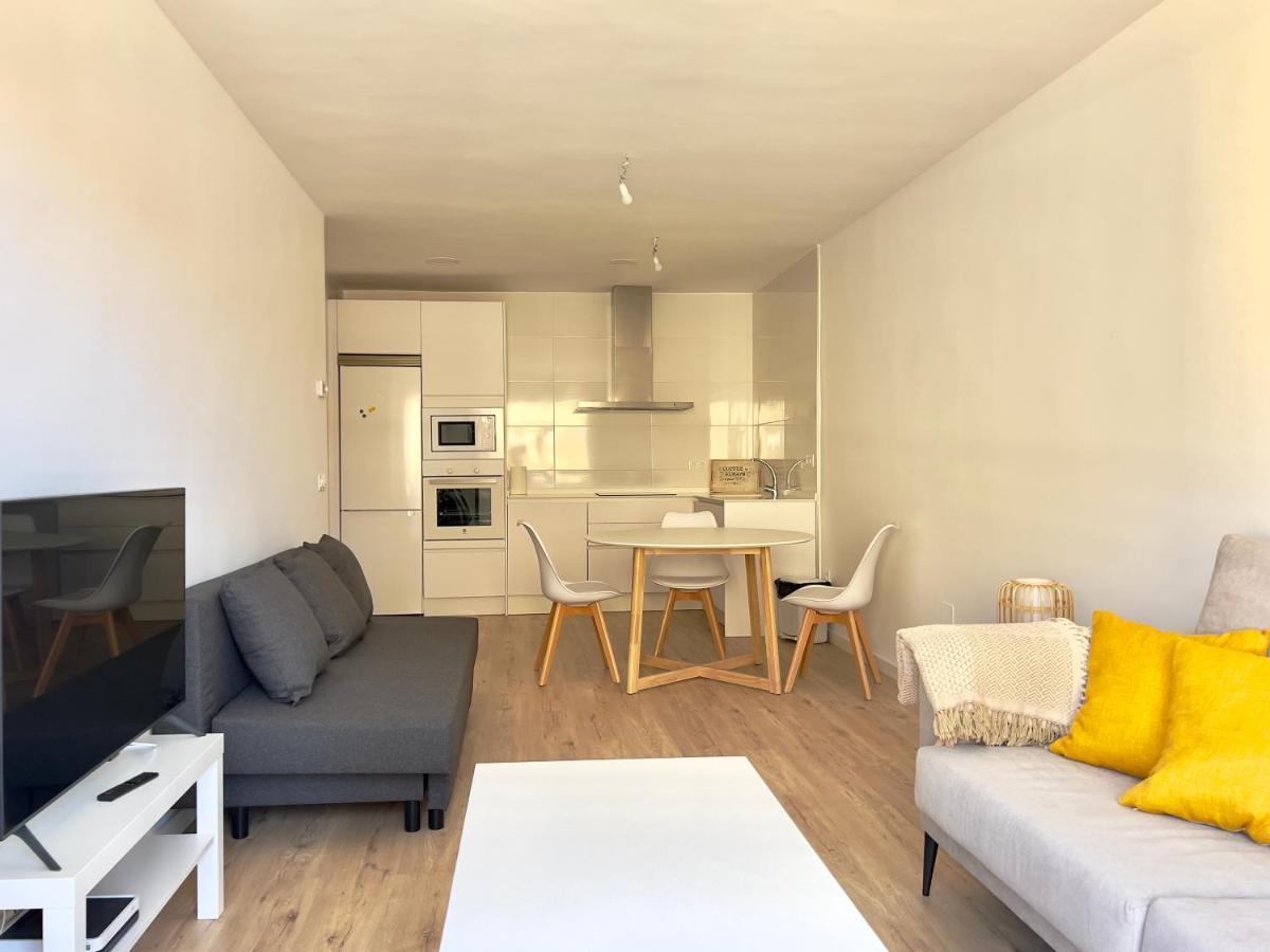 Apartamento Housing Leon Ana Mogas Con Garaje Exterior foto
